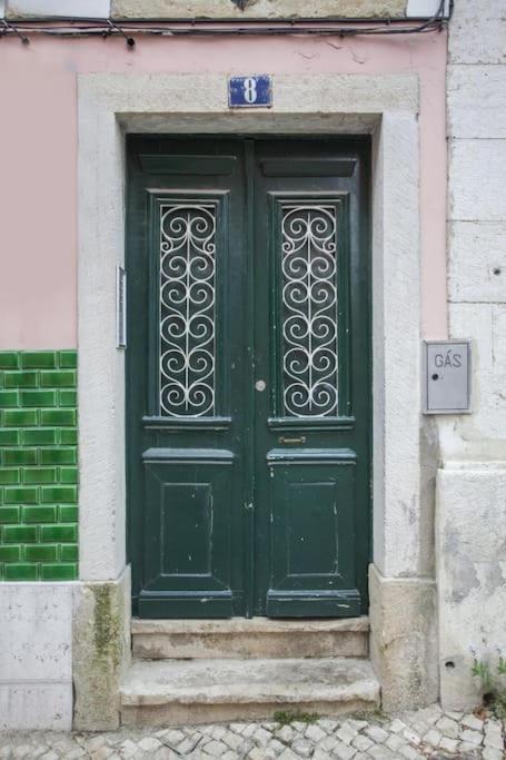 C2 Bairro Alto 18Th Century Beautiful Apartment Lisboa Extérieur photo